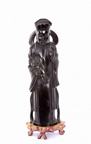 Chinese Dark Cherry Amber Bakelite Faturan Carved Figure 811G