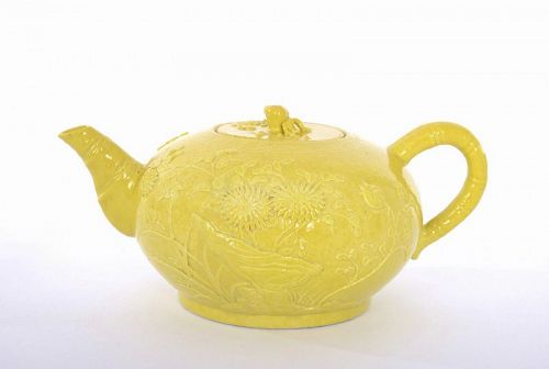 19C Chinese Lemon Yellow Monochrome Relief Porcelain Teapot